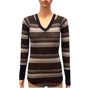 Miley Cyrus Max Azria Long Sleeve Burnout Double V-neck Short Size Medium